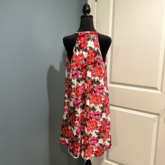 1 X Sleeveless Dress 👗 Super Soft! - Picture 3 of 5